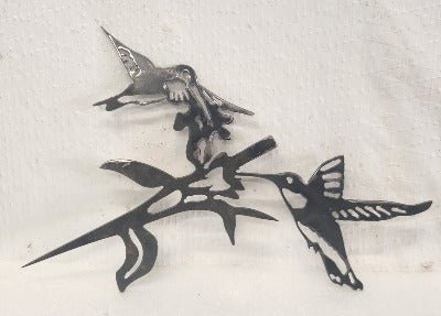 2 Humming Birds Tree Spike - SRT Metalworks