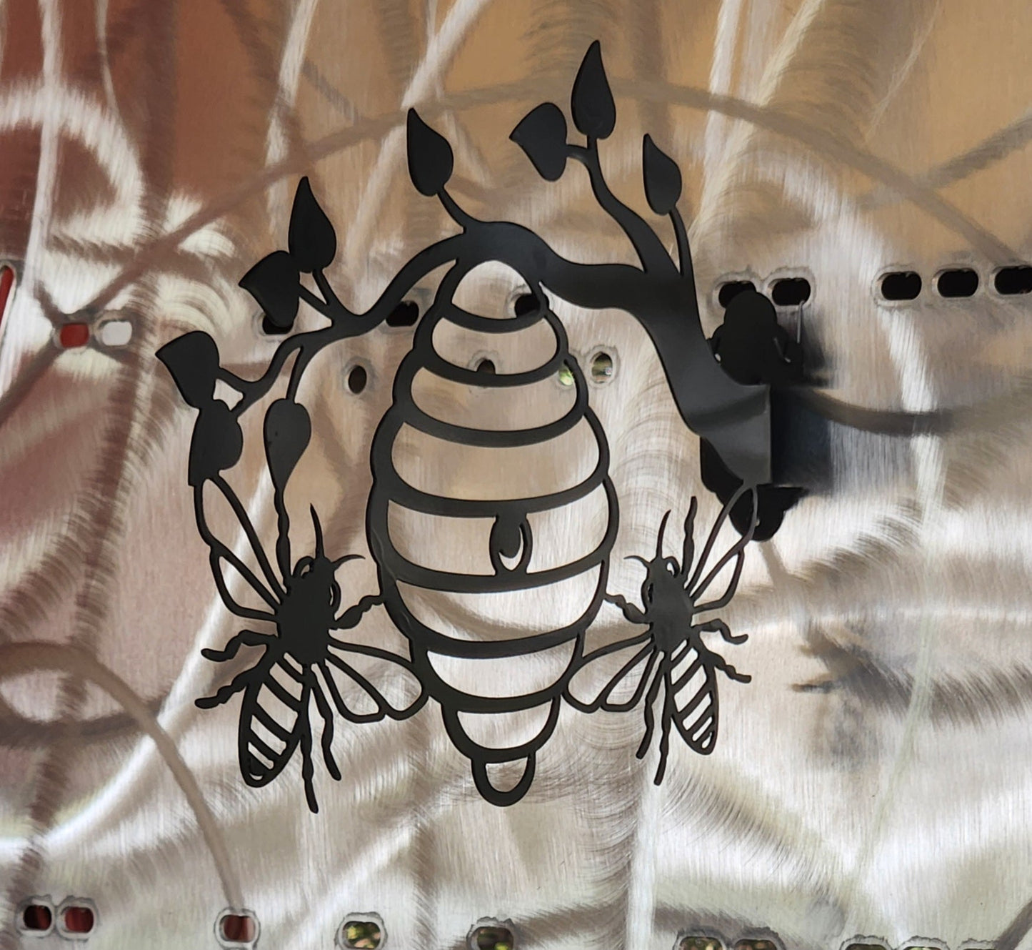 Branch Bee & Hive - SRT Metalworks