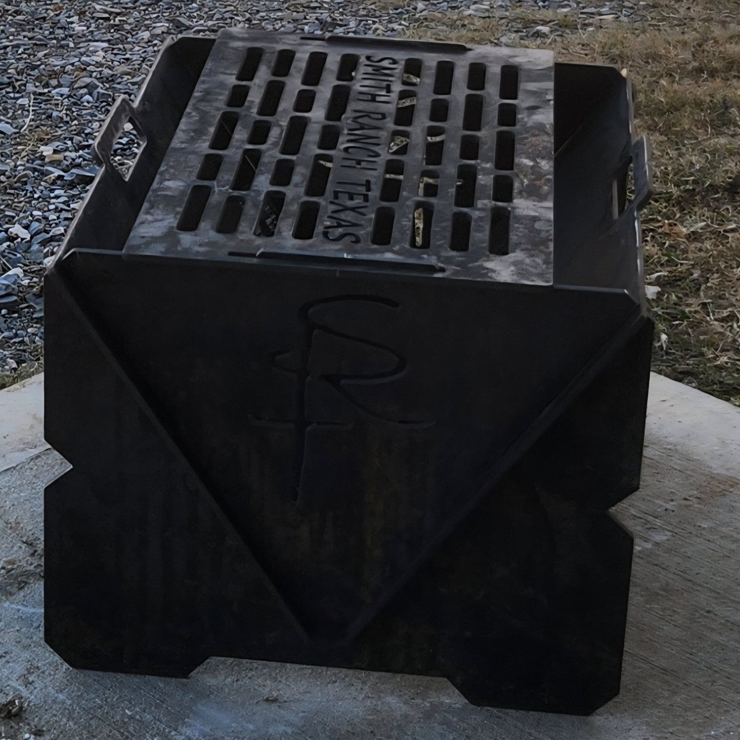 Custom Steel Fire Pit – 10 - Gauge Hand - Built Fire Pit by SRT Metalworks - SRT Metalworks