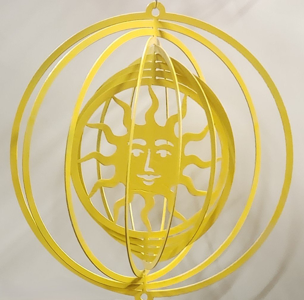 Wind Spinner 18x17 3-D Sun, 14-Gauge Steel, Hanging Swivel Included - SRT Metalworks